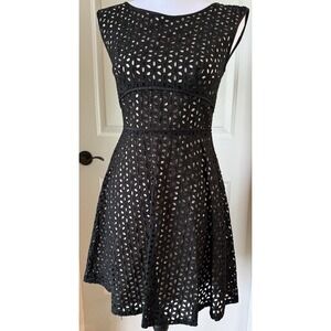 Ann Taylor LOFT Black Lace Lined Flare Ribbon Tie Zipper Dress Womens 2 Petite